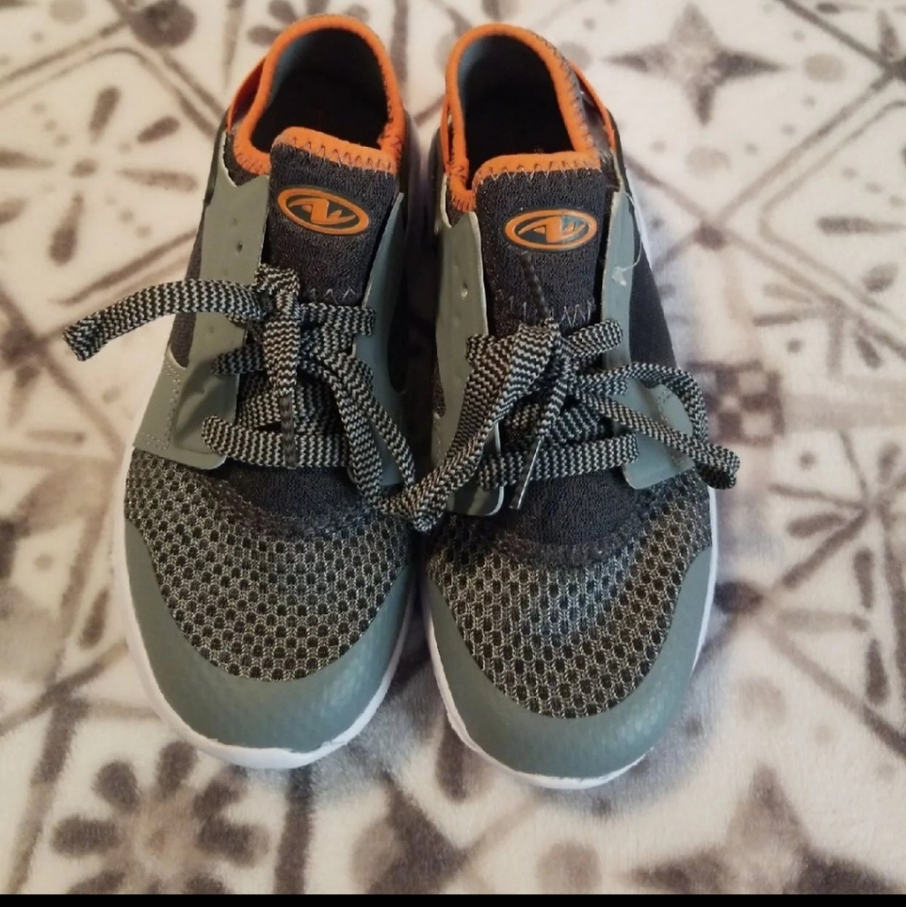 Boy shoes